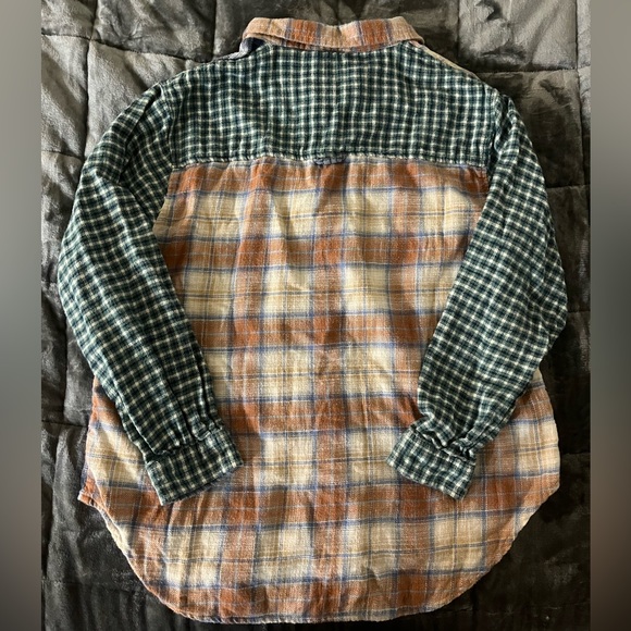 American Eagle flannel - Picture 2 of 5